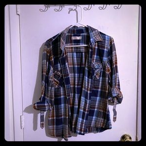 L women’s long sleeve button up shirt